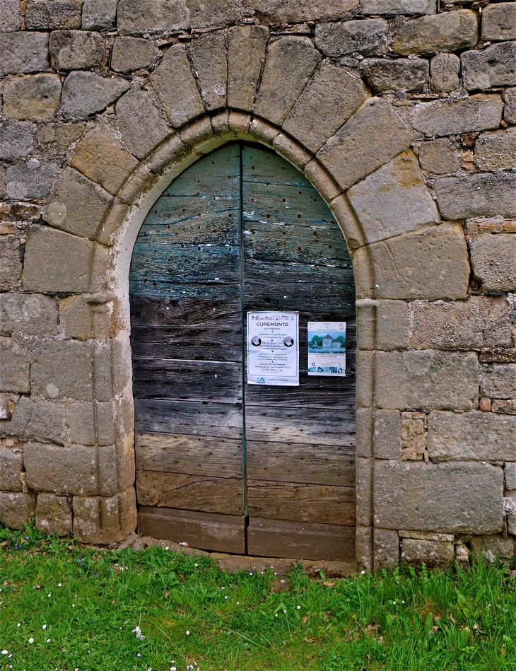 L'église Saint Hilaire La Combe - Curemonte