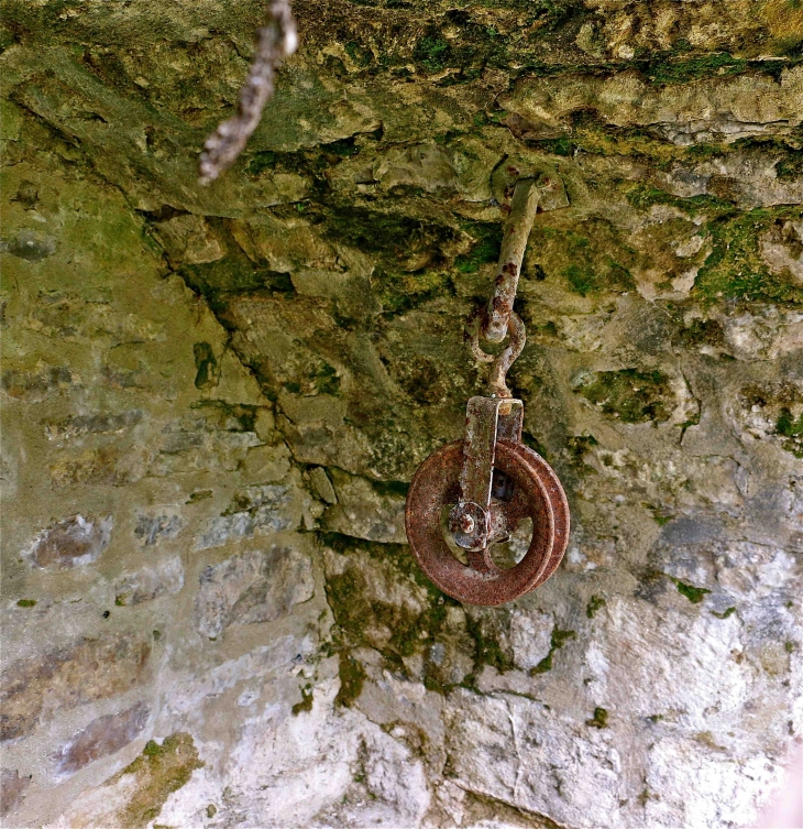 La fontaine Chassang - Curemonte