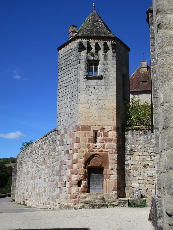 Curemonte ( Corrèze).