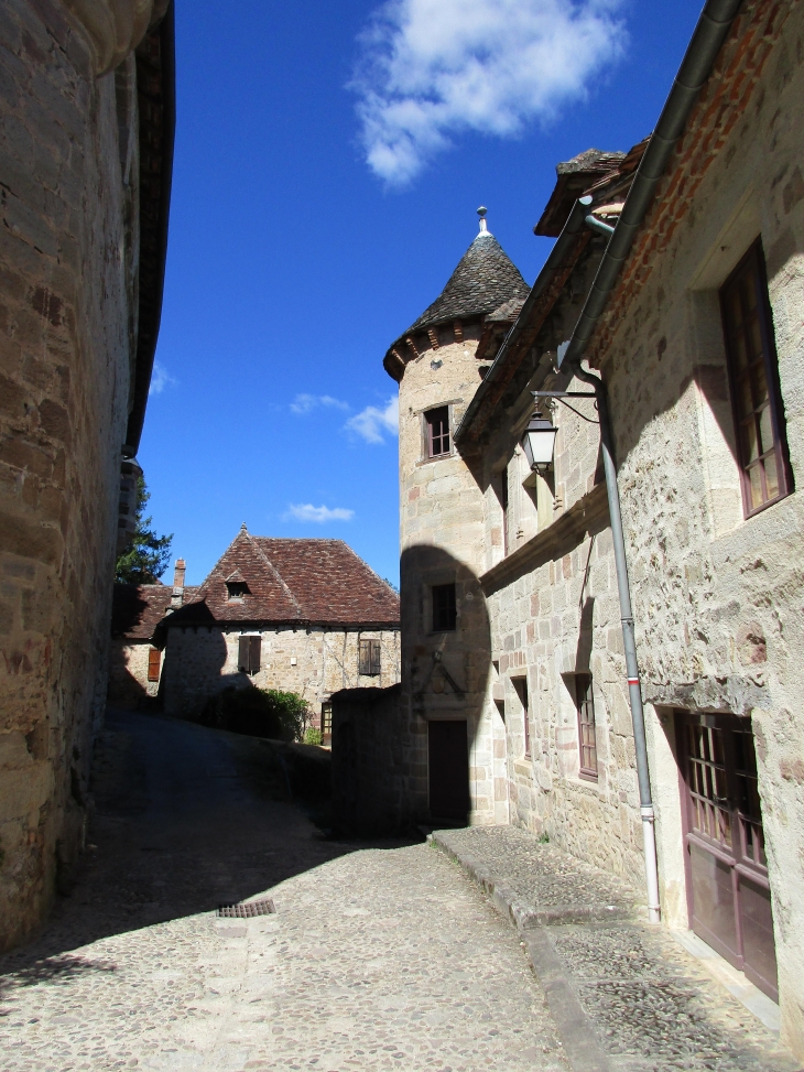 Curemonte ( Corrèze).