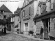 Photo précédente de Curemonte Vers 1912 - place du château (carte postale ancienne).