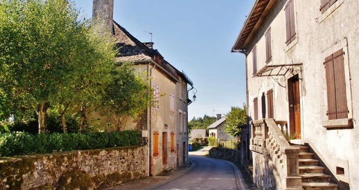 Le Village - Darazac