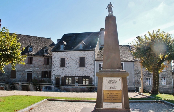 Monument-aux-Morts - Darazac