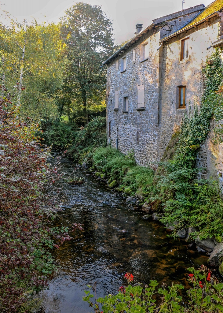  - Gimel-les-Cascades