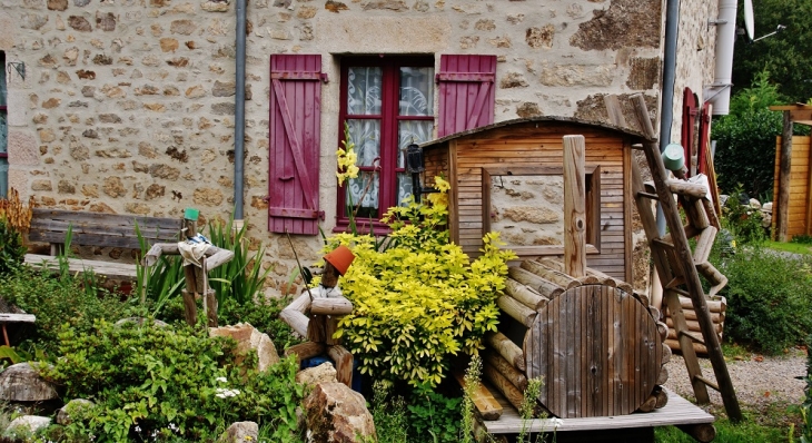 Le Village - Lamazière-Basse