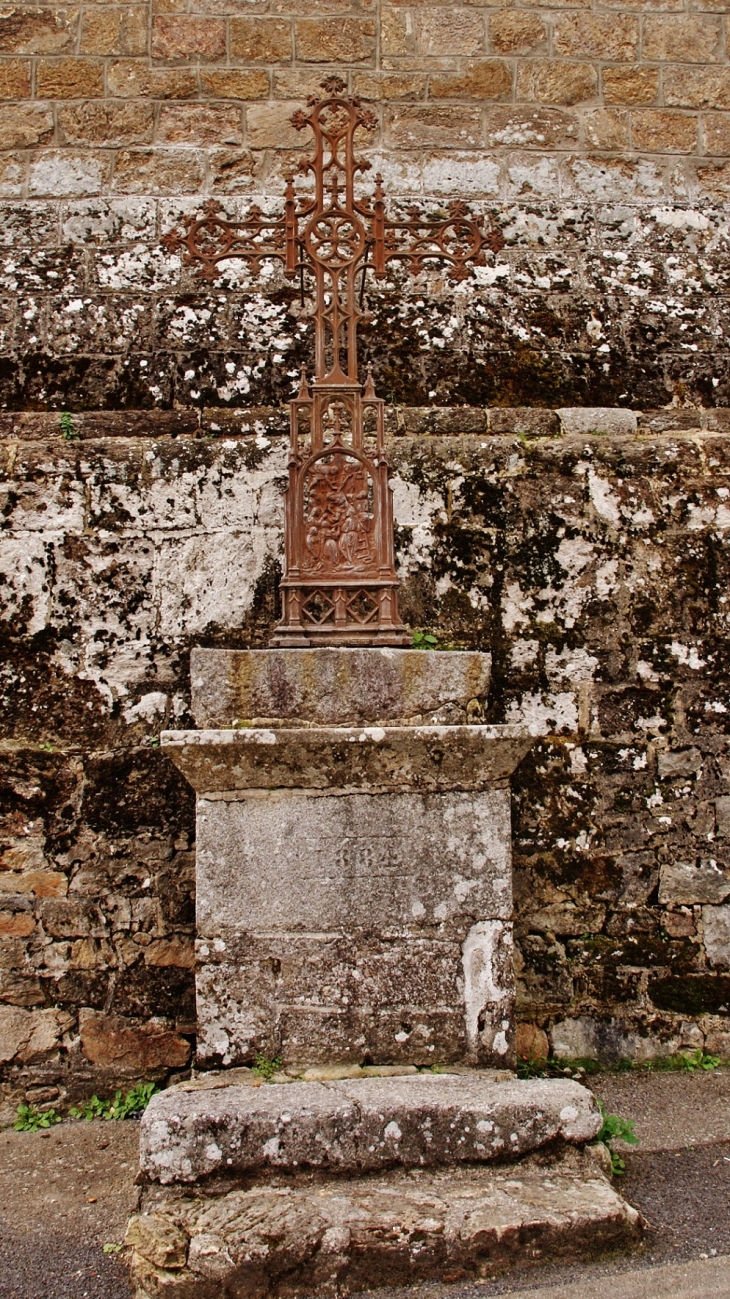 Croix - Lamazière-Basse