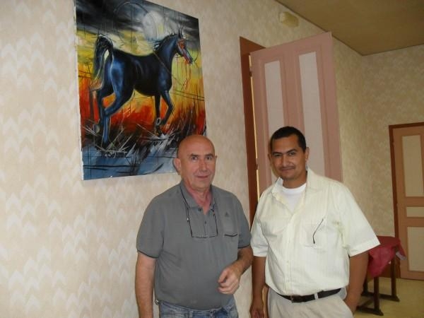 Souvenir d'une belle rencontre le peintre marocain Noureddine Belhaj venu spécialement de son pays et Monsieur Jammot - Le Lonzac