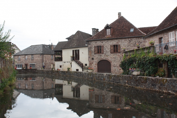 Le Pescher maisons du bourg