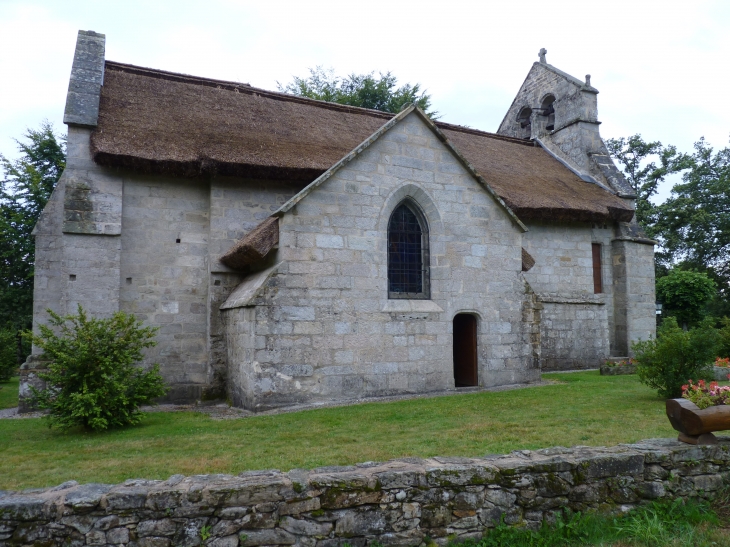 Eglise de Lestards Août 2010