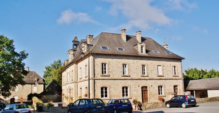 Mairie-école - Marcillac-la-Croisille