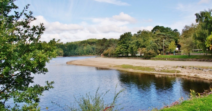 Le Lac - Marcillac-la-Croisille