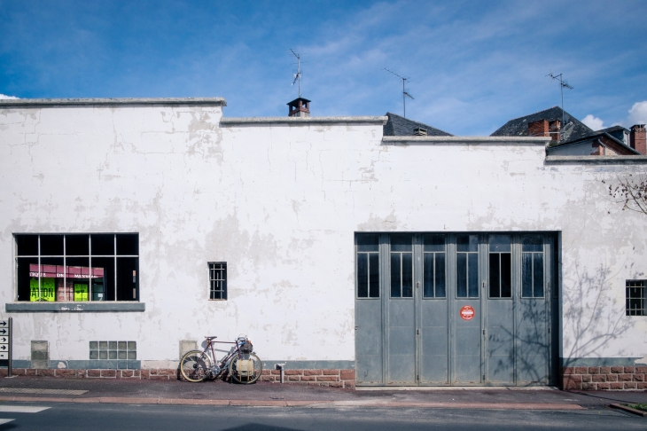 L'ancien garage de Total - Meyssac