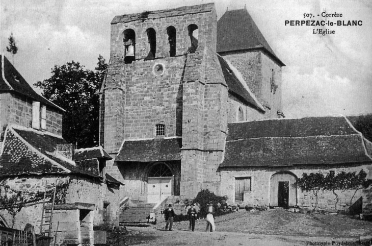 L'église, vers 1905 (carte postale ancienne). - Perpezac-le-Blanc