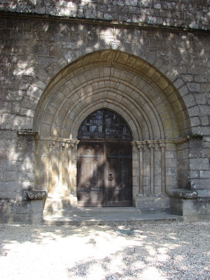 L'Eglise - Rosiers-d'Égletons