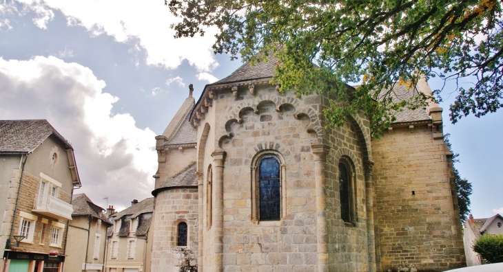 <église l'exaltation de la Sainte-Croix - Rosiers-d'Égletons