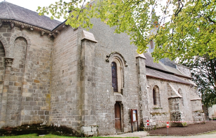 <église l'exaltation de la Sainte-Croix - Rosiers-d'Égletons