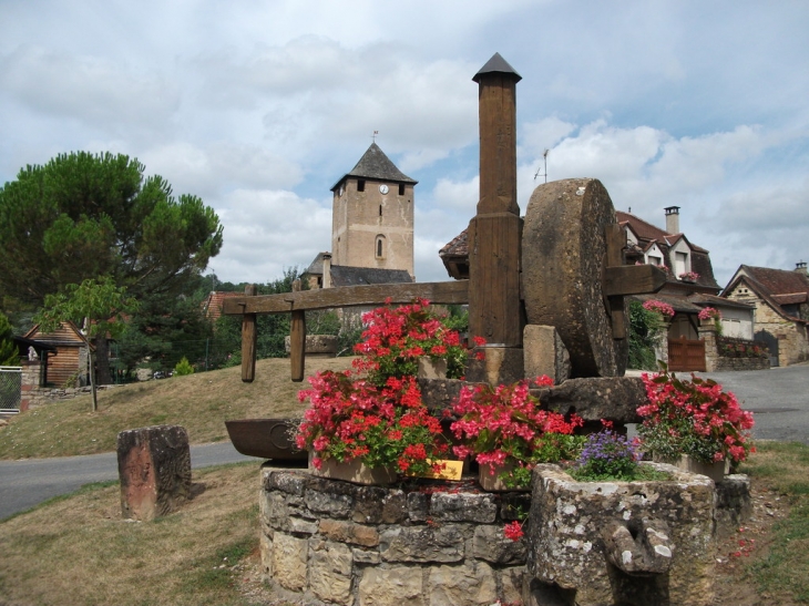 LE CLOCHER - Saillac