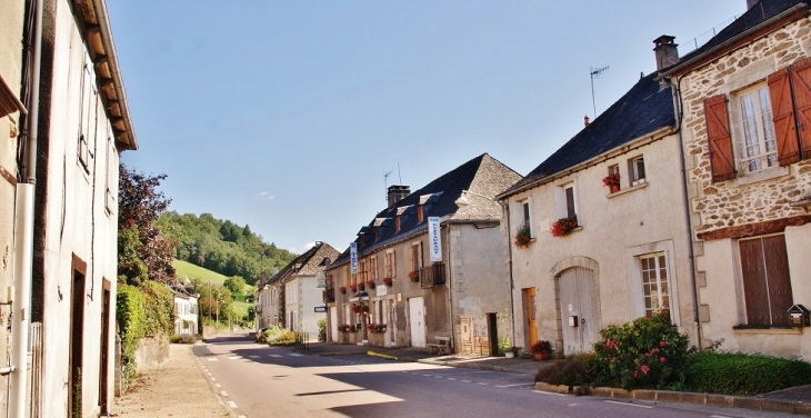 La Commune - Saint-Chamant