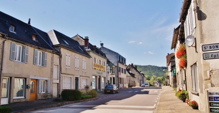 La Commune - Saint-Chamant