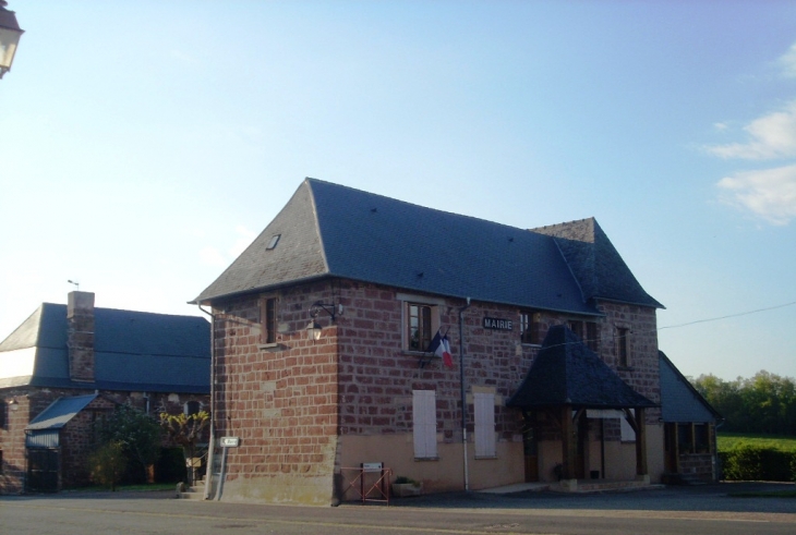 Mairie de Saint-Cyprien