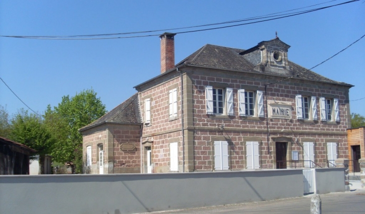 Mairie et école de Saint Cyr la Roche - Saint-Cyr-la-Roche