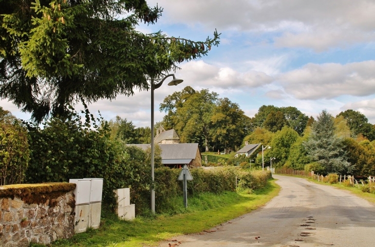 La Commune - Saint-Hilaire-Luc