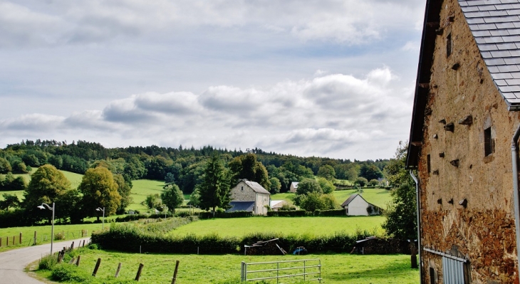 La Commune - Saint-Hilaire-Luc