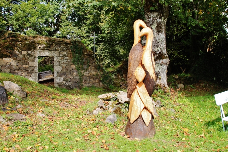 Sculpture - Saint-Hilaire-Luc