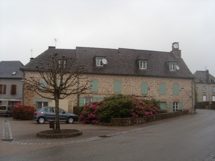 Maisons du bourg de Saint Julien aux Bois - Saint-Julien-aux-Bois