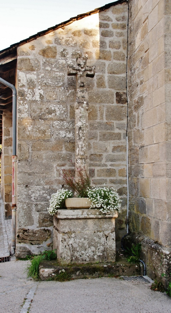 Croix - Saint-Martin-la-Méanne