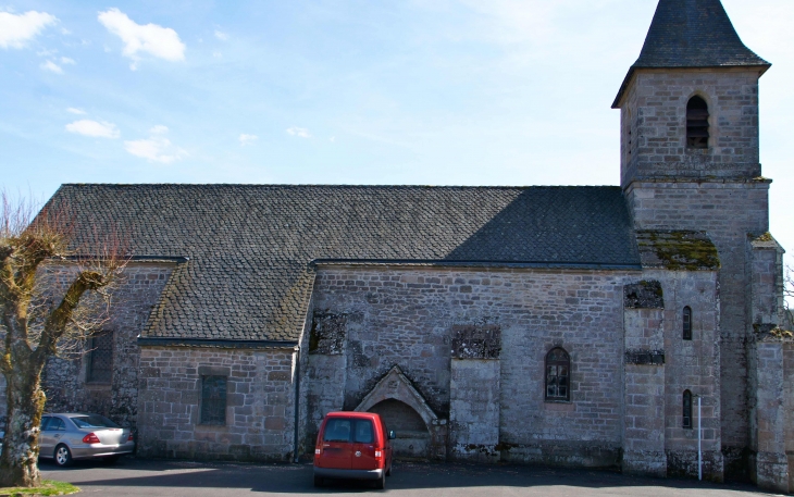 L'église en 2013. - Saint-Merd-les-Oussines