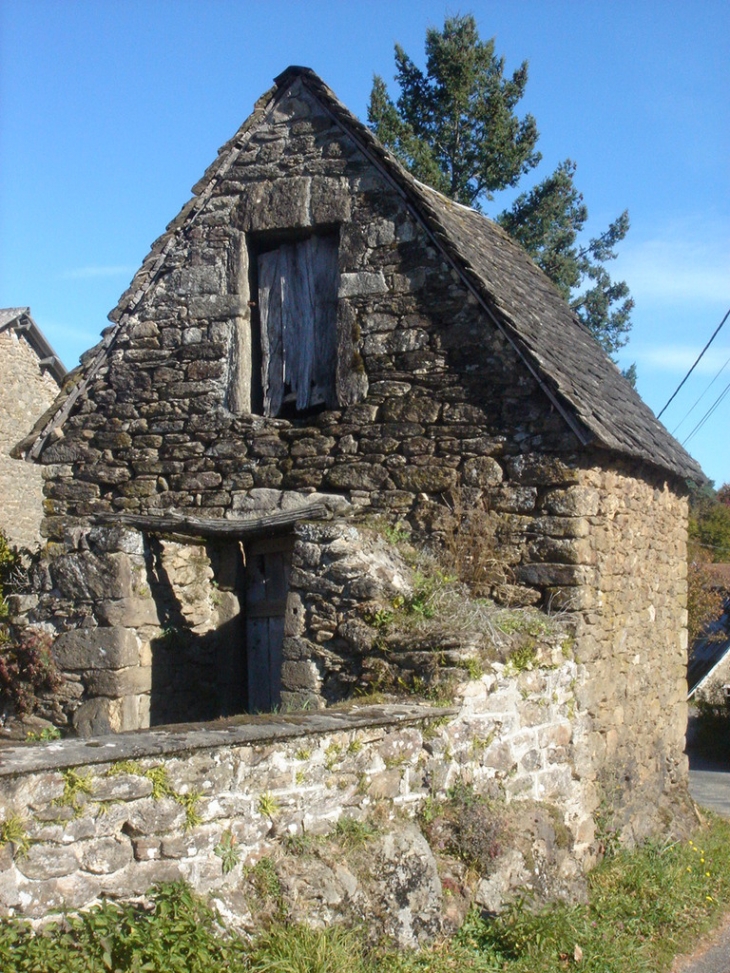 Séchadou - Saint-Pantaléon-de-Lapleau