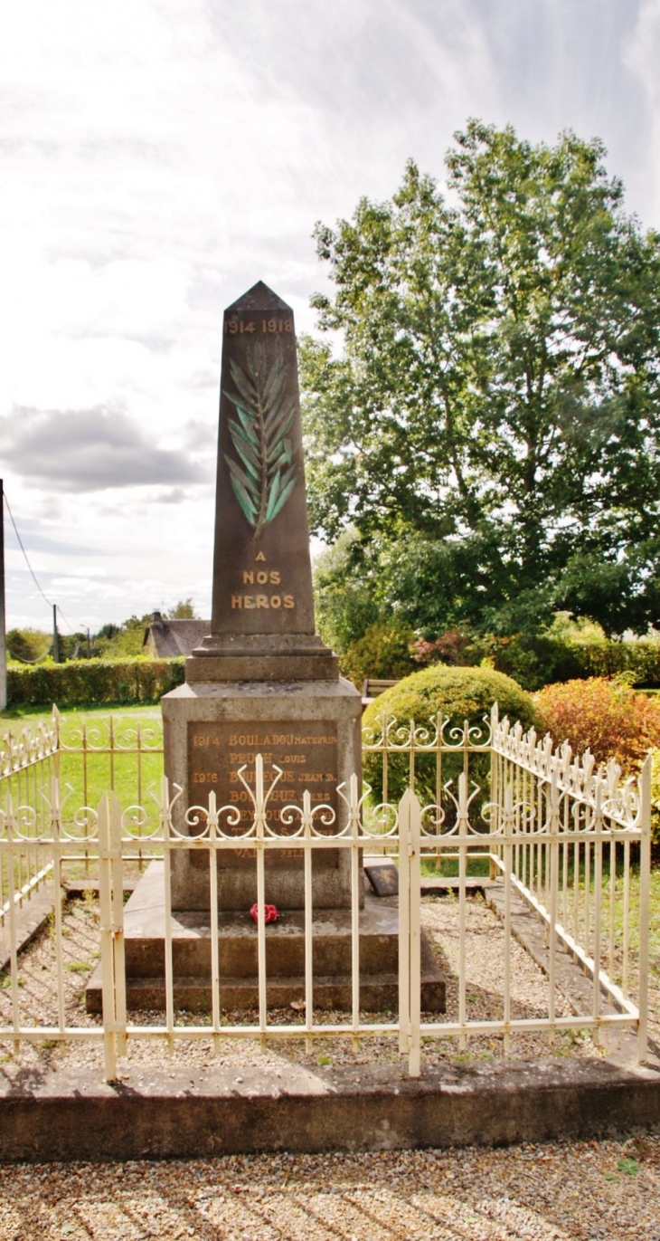 Monument-aux-Morts - Saint-Pantaléon-de-Lapleau