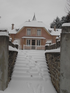 La mairie sous la neige - Saint-Rémy