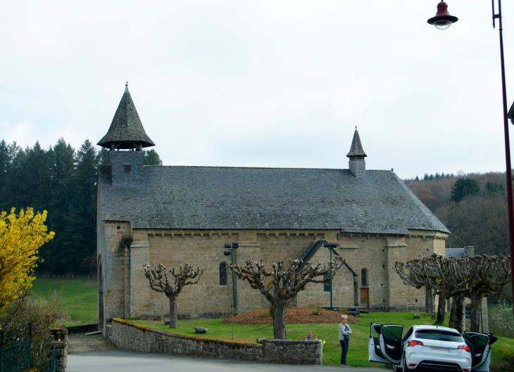 Façade latérale Sud. - Sérandon