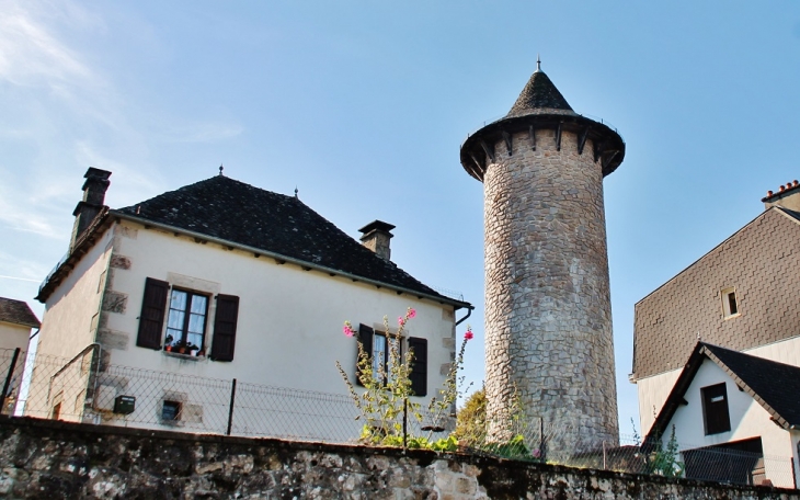 Le Village - Servières-le-Château