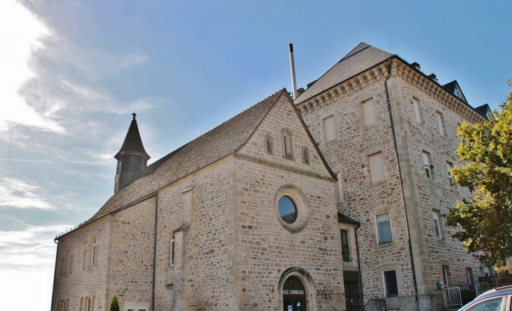 Le Village - Servières-le-Château