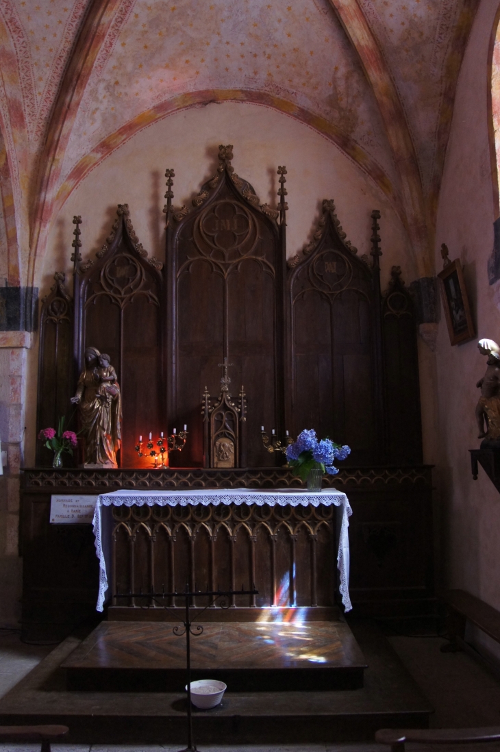 Petite chapelle de droite. Eglise Saint-Christophe. - Voutezac