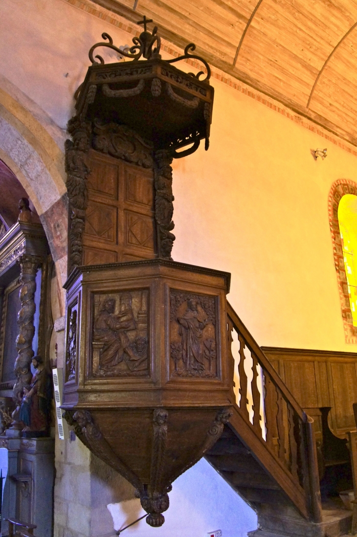 La chaire à prêcher. Eglise Saint-Christophe. - Voutezac