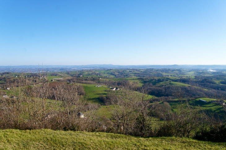 Vue du vieux bourg. - Yssandon