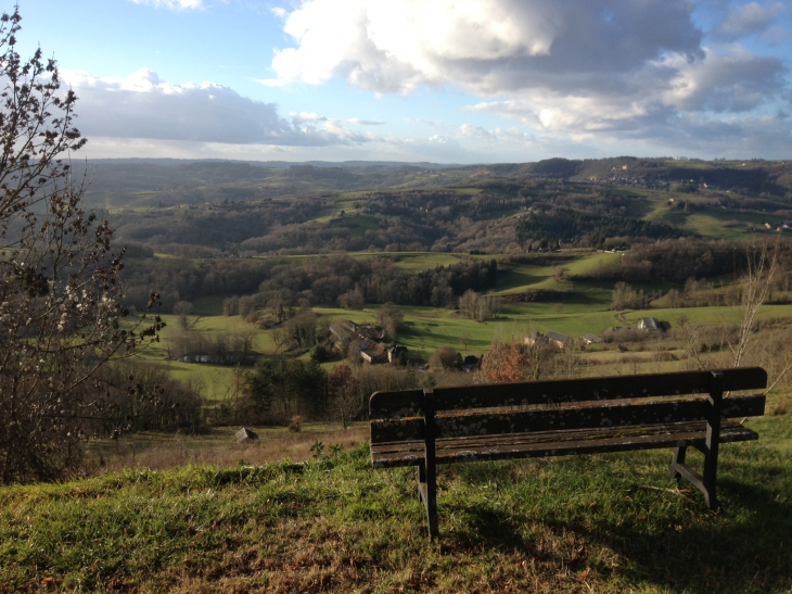 Vue depuis le puy d'Yssandon.