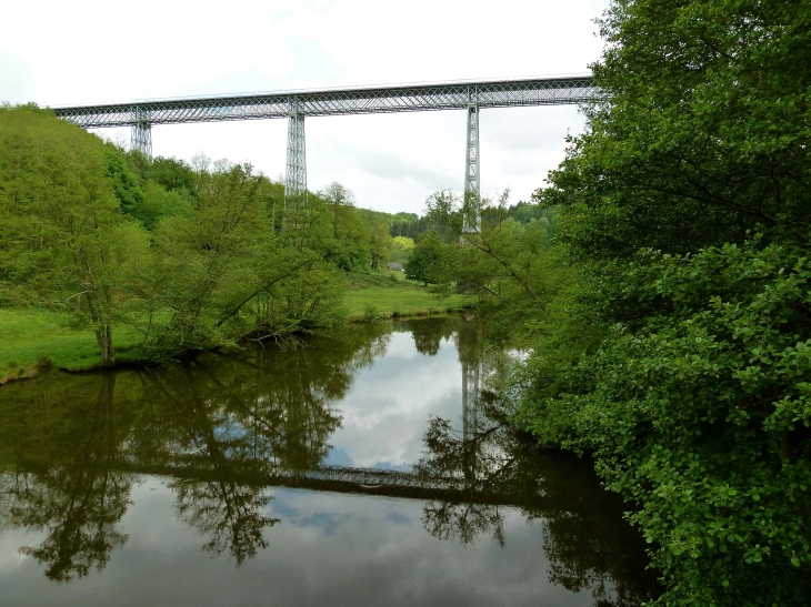 Viaduc (1865) à Busseau sur Creuse - Ahun