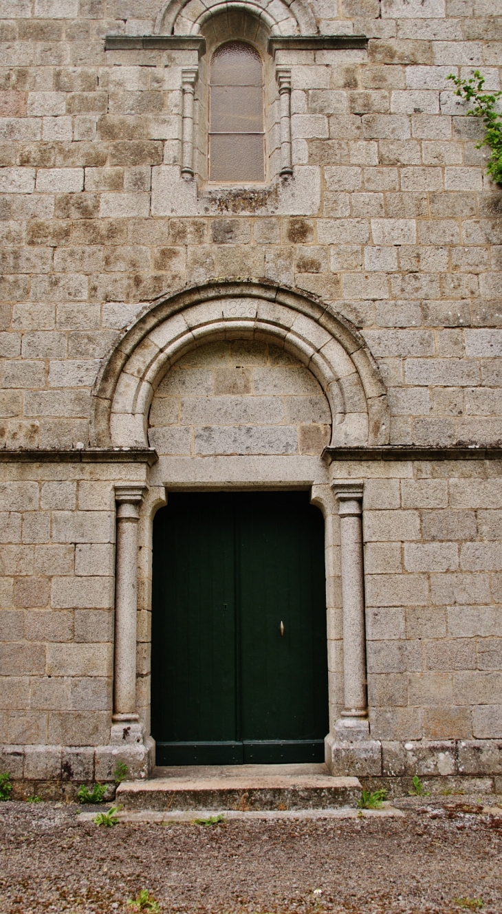  église St Jean-Baptiste - La Mazière-aux-Bons-Hommes