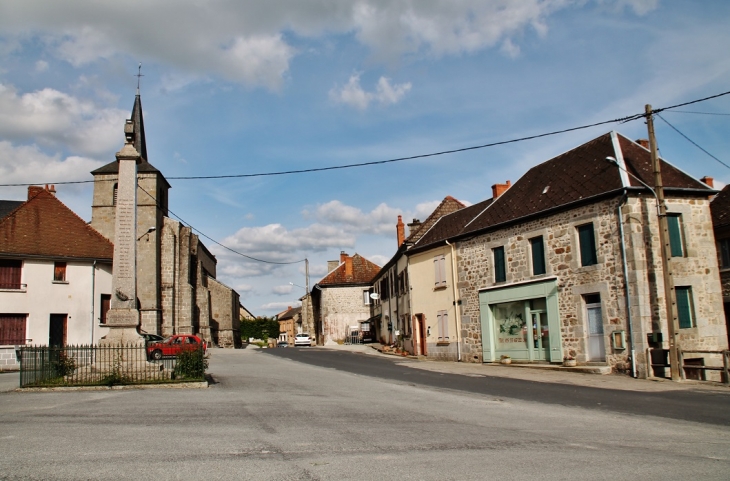 Le Village - Mérinchal