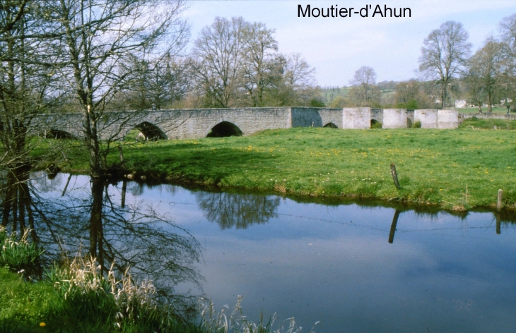 Crédit : André Pommiès - Moutier-d'Ahun