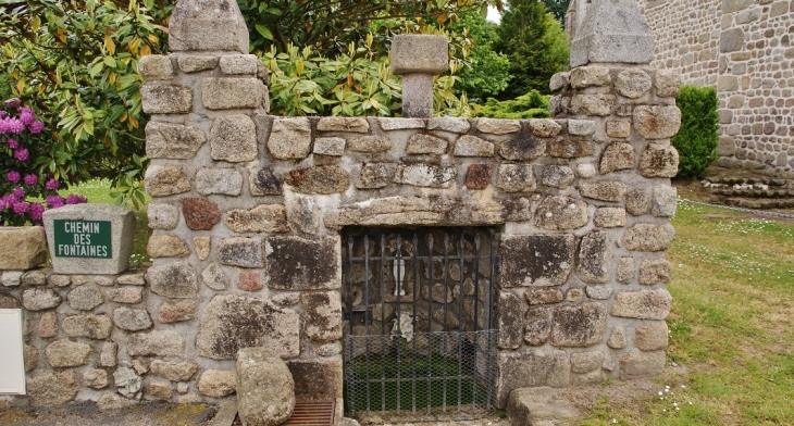 Fontaine - Moutier-Rozeille