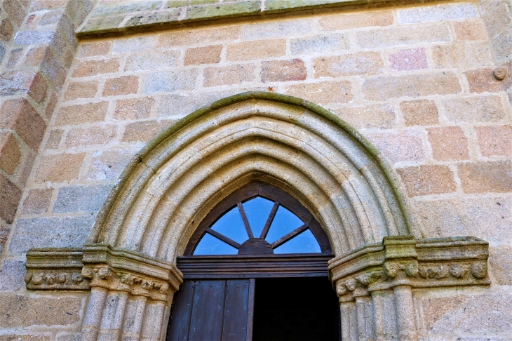 Eglise Saint Germain - Royère-de-Vassivière