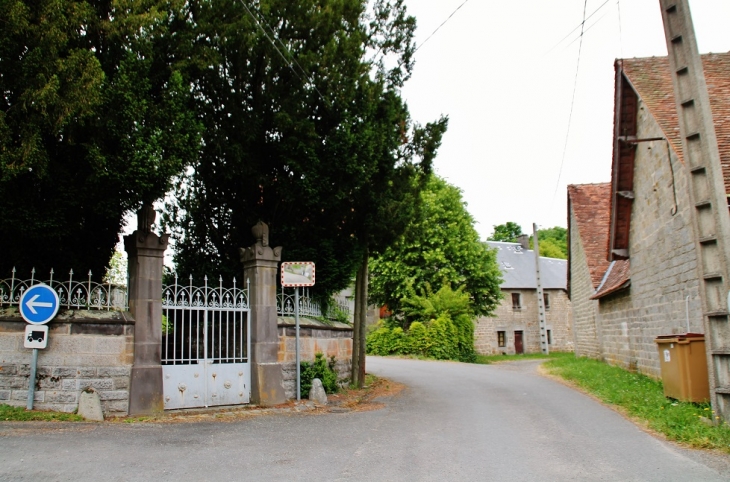 Le Village - Saint-Maurice-près-Crocq