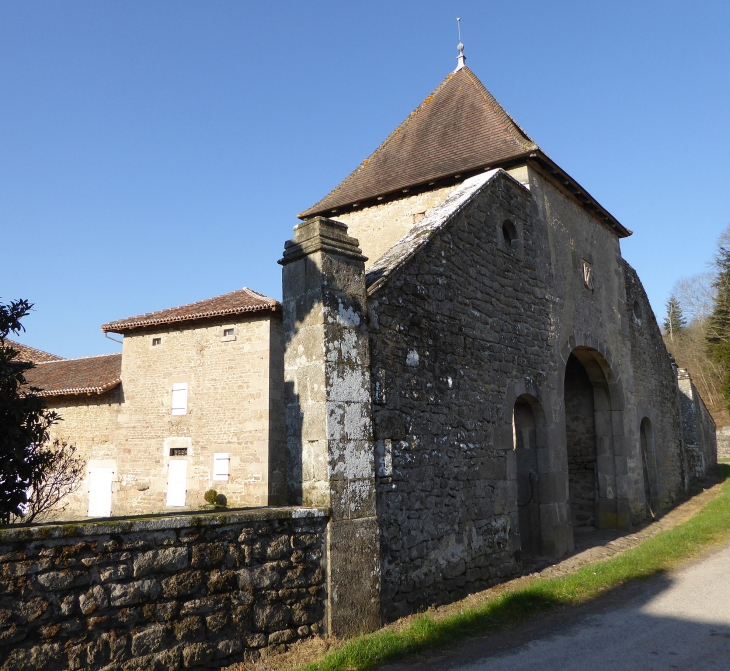 Photo à Bonnac-la-Côte (87270) : Le Hameau De Salesse - Bonnac-la-Côte ...