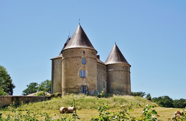 Le Château - Champagnac-la-Rivière